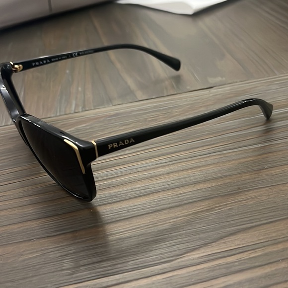 Prada Sunglasses - Picture 2 of 7